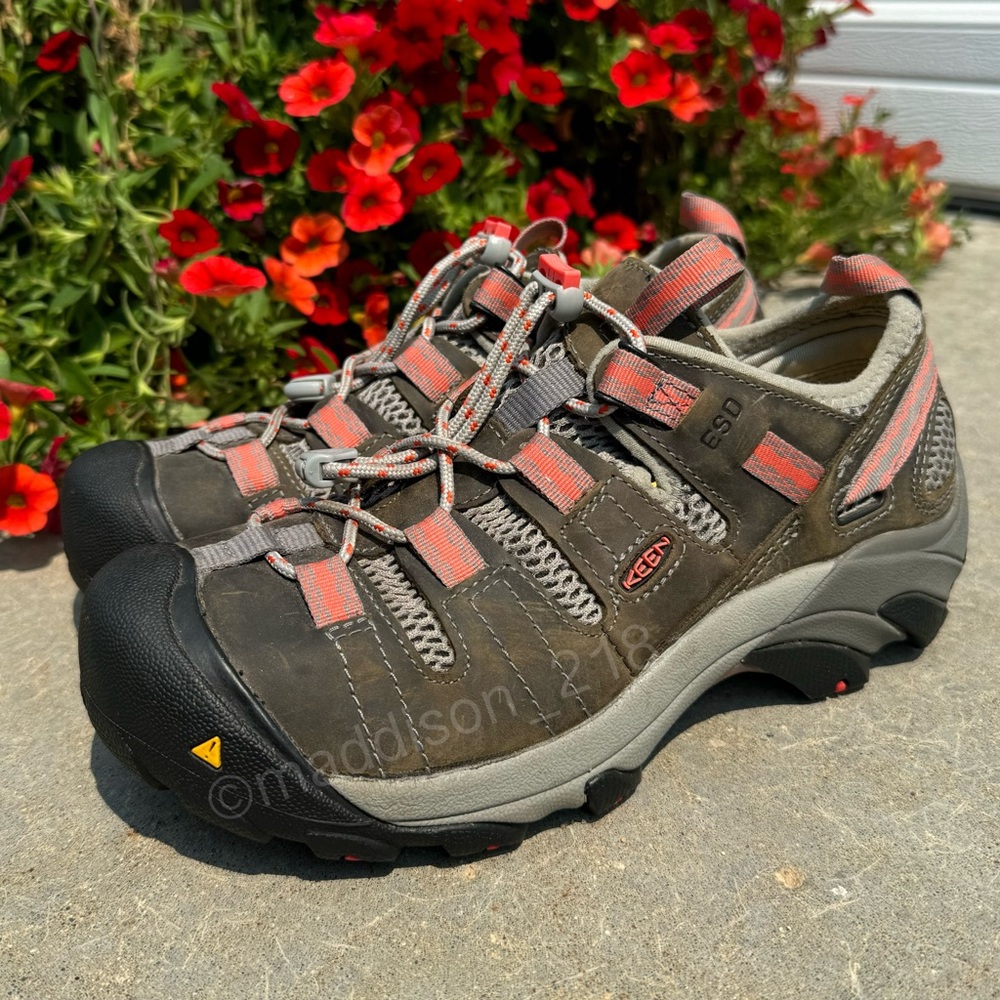 Keen Atlanta Cool Soft Toe size 7 Gargoyle Gray Hot Coral Pink Orange women’s 7